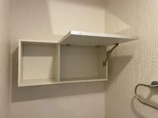 ブルースター【1階】の内装