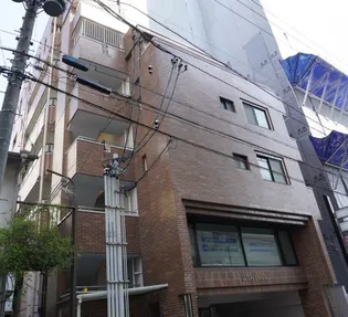 泉ロイヤルビルの画像