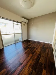 ハイツヤマギワ【2階】の居間