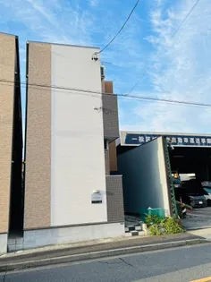 イデアーレ尼ケ坂【1階】の外観