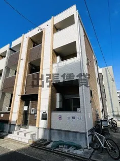 テラス菊井【1階】の外観