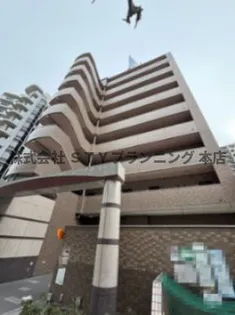 パレスサイド泉【4階】の外観