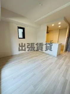 オープンレジデンシアTHE MID FORT【2階】の居間