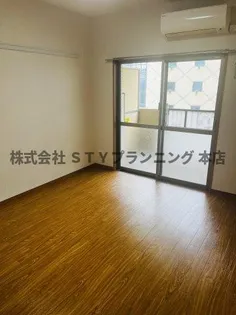 タウンライフ千種【8階】の居間