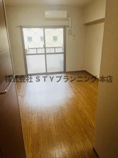 タウンライフ千種【8階】の居間