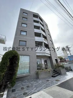 アーツ南山【2階】の外観