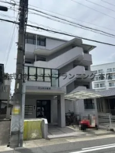 ジュネス藤原【4階】の外観