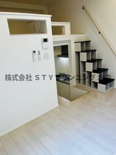 ハーモニーテラス今池南【2階】の居間