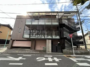 CASA F.R.【2階】の外観