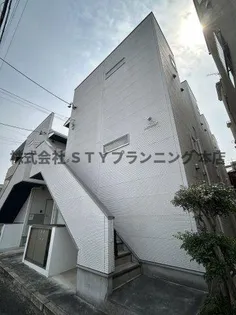 Abisko【2階】の外観