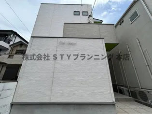 イースト クレッセント【2階】の外観