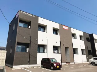 エミリア川内01の画像