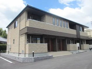 シャロッツ Bの画像