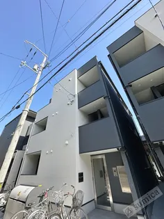 CRASTINE小路東・A棟【1階】の外観