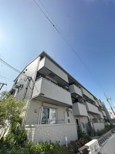 カーサ ポポラーレ【3階】の外観