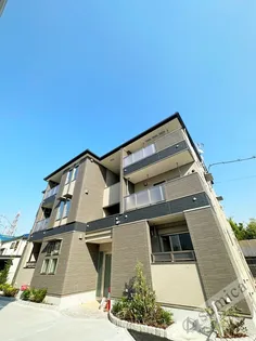 パルテール八尾【2階】の外観