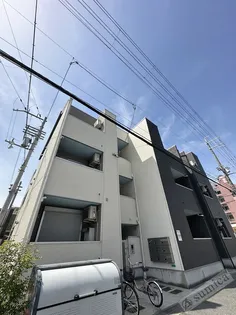 ルネッサ八尾南【3階】の外観