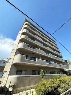 ヴィラシャトー【3階】の外観