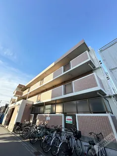 キャトルセゾン【3階】の外観