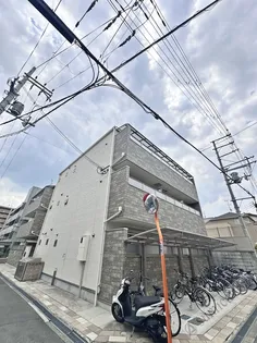 クリエオーレ近江堂【1階】の外観