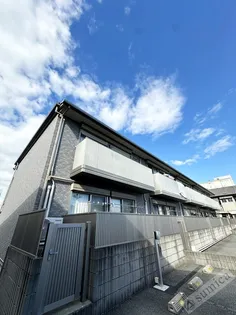 アルヴェアーレ Ⅱ【2階】の外観