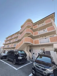 アバンティH・F【4階】の外観