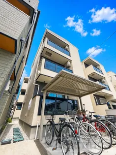 DERNIER MAISON BOの画像
