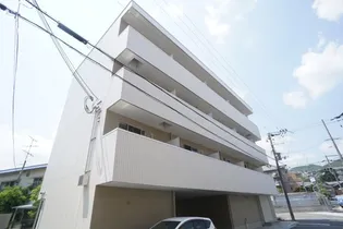 ELEGANTE宝塚【4階】の外観