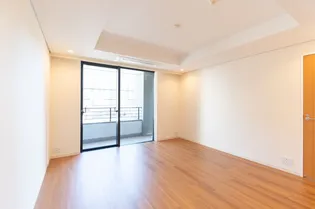 ラ・トゥール神楽坂【402号室】の外観