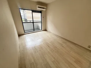 メゾン・ド・六甲パートⅢ【4階】の寝室