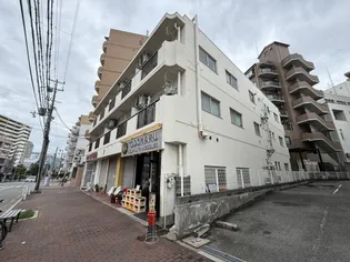 岩崎岩屋ビルの画像