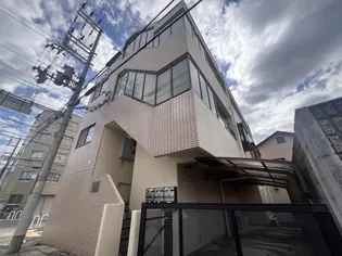 ソレアード【3階】の外観