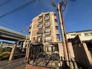 ドール魚崎【2階】の外観