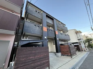 ヴィアノ灘泉通【1階】の外観