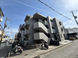 イズミコートの画像