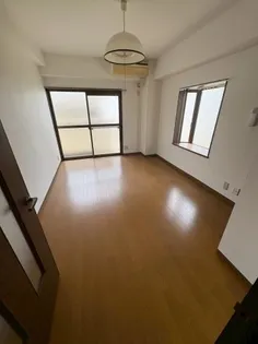 ベイヒルズジェームス山【2階】の居間