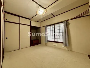 松が丘住宅12号棟の寝室