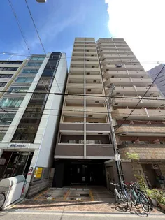 レジデンス心斎橋【9階】の外観