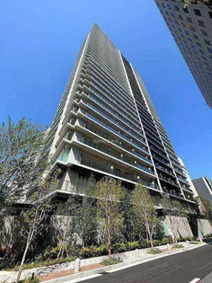 プレミストタワー靱本町【8階】の外観