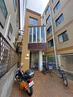 コーポレイ南塚口【3階】の外観