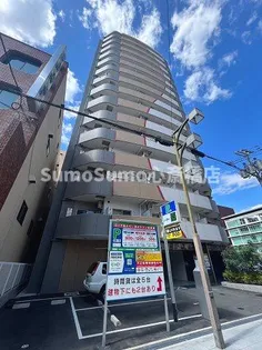 セレニテ難波プリエ【3階】の外観