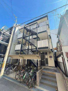 レオパレスシャンテ本町【1階】の外観