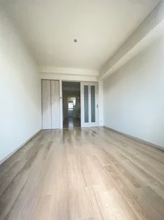 KMコート【5階】の居間