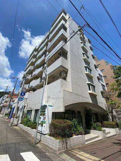 兵庫県神戸市中央区中山手通4丁目【マンション】の外観