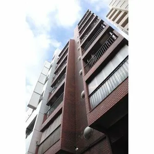 ハイツ三軒茶屋【4階】の外観