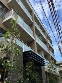 ザ・パークハビオ三軒茶屋テラス【1階】の外観