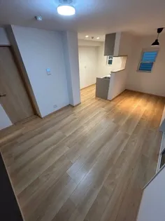 グルーブメゾン須磨離宮の居間