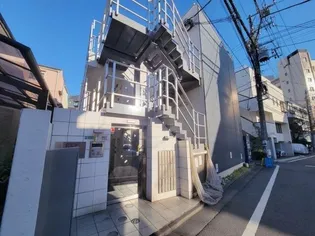 マリオン駒場【2階】の外観