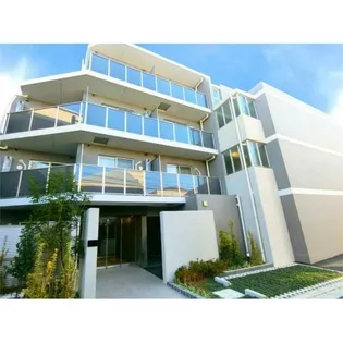 クレヴィスタ三軒茶屋【3階】の外観