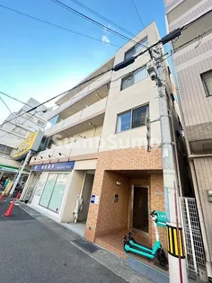 ビリオン日暮の画像